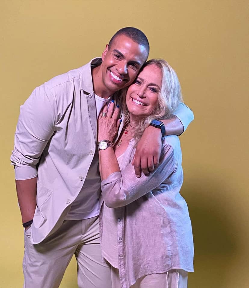 Susana Vieira elogiou Thiago Oliveira nos bastidores de gravação na Globo (Foto: Reprodução/Instagram) Susana Vieira elogiou Thiago Oliveira nos bastidores de gravação na Globo (Foto: Reprodução/Instagram)