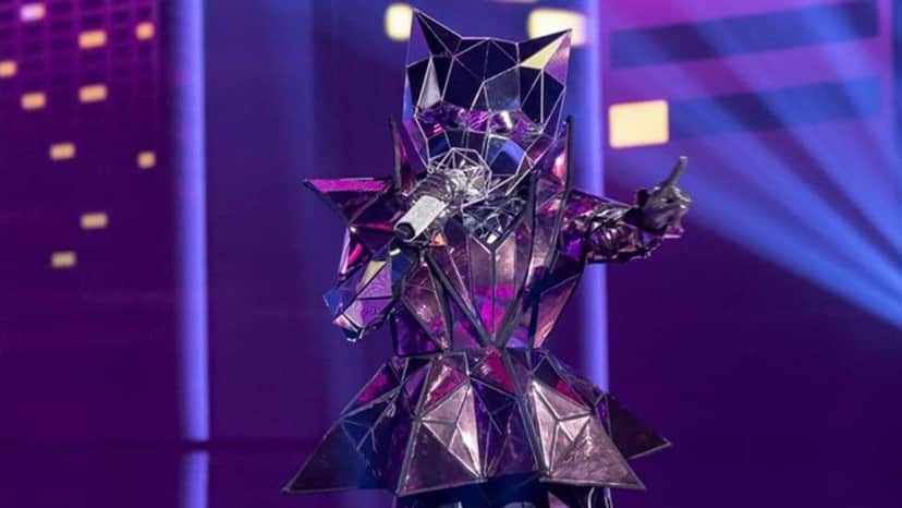 Taís Araújo matou charada em relação a Gata Espelhada no The Masked Singer (Foto: Reprodução) Taís Araújo matou charada em relação a Gata Espelhada no The Masked Singer (Foto: Reprodução)