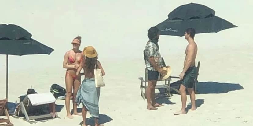 Grazi Massafera na praia junto com o seu novo namorado (Imagem: Reprodução/Leo Dias/Metrópoles) Grazi Massafera na praia junto com o seu novo namorado (Imagem: Reprodução/Leo Dias/Metrópoles)