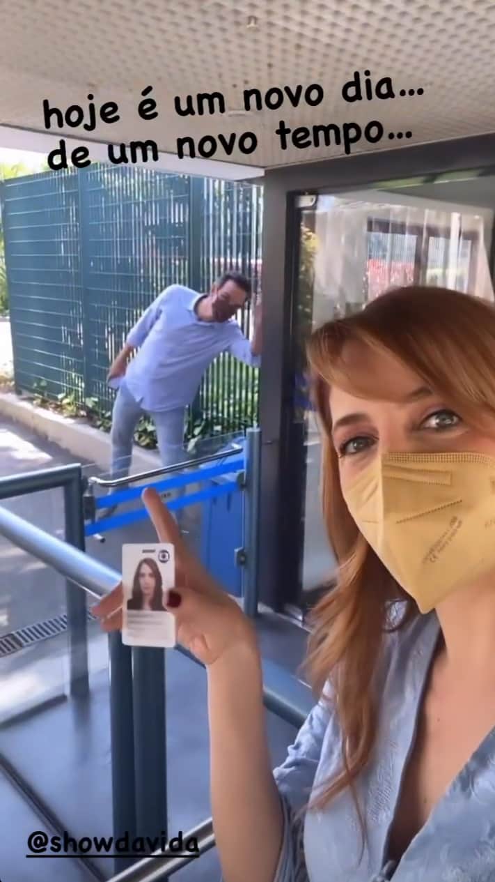 Poliana faz stories na porta da Globo (Foto: Reprodução/ Instagram) Poliana faz stories na porta da Globo (Foto: Reprodução/ Instagram)