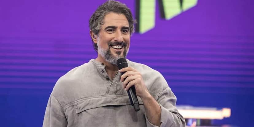 Globo volta atrás em decisão, deixa Marcos Mion escapar e apresentador tem estreia em nova emissora confirmada Globo volta atrás em decisão, deixa Marcos Mion escapar e apresentador tem estreia em nova emissora confirmada