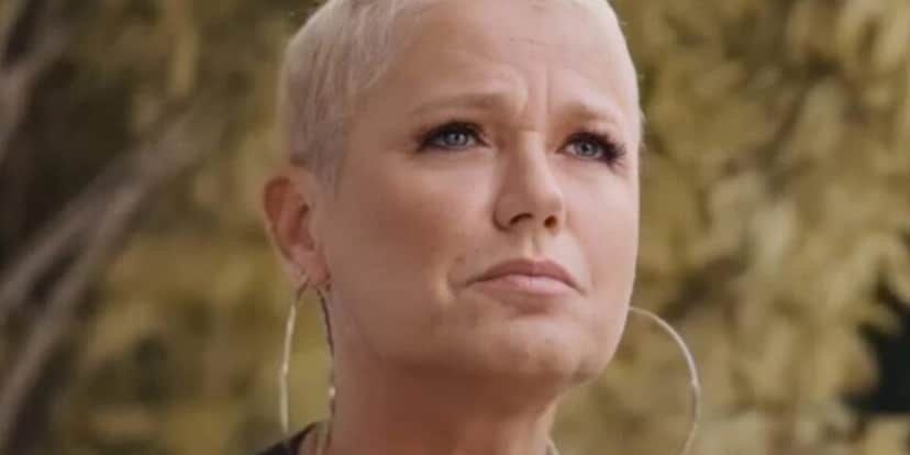 Xuxa acabou sendo desmascarada em briga com Flor Fernandez (Foto: Reprodução)