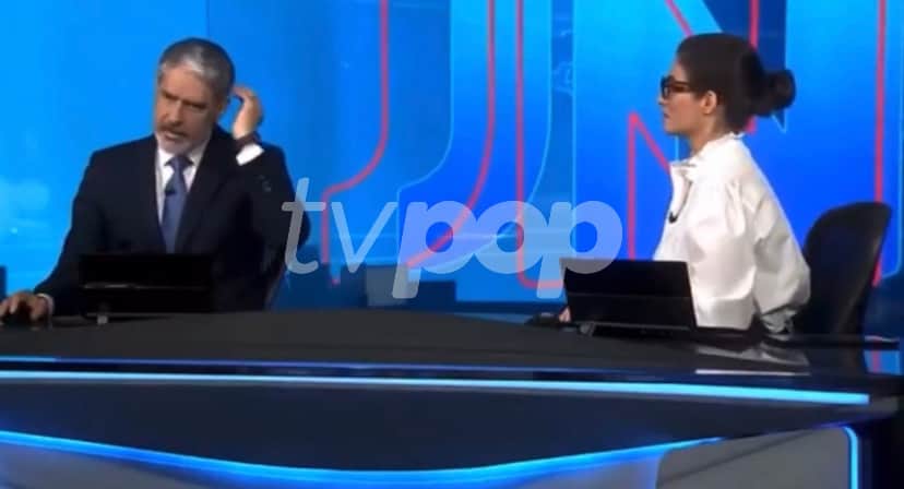 William Bonner, após deixar Globo, tem bastidores do JN vazado e expõe podre à Renata: “Experiência Bizarra” William Bonner, após deixar Globo, tem bastidores do JN vazado e expõe podre à Renata: “Experiência Bizarra”