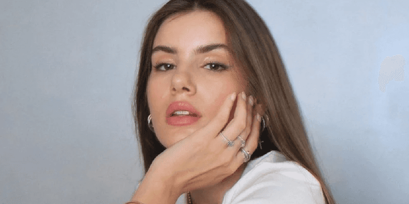 Globo cria estratégia para que o público esqueça de Camila Queiroz (Foto: Divulgação) Globo cria estratégia para que o público esqueça de Camila Queiroz (Foto: Divulgação)