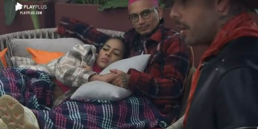 Dynho Alves e Sthe Matos na "Fazenda 13" (Reprodução) Dynho Alves e Sthe Matos na "Fazenda 13" (Reprodução)