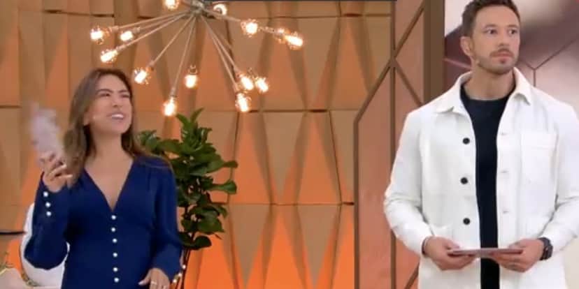 Patrícia Abravanel faz pergunta para Gabriel Cartolano (Reprodução) Patrícia Abravanel faz pergunta para Gabriel Cartolano (Reprodução)