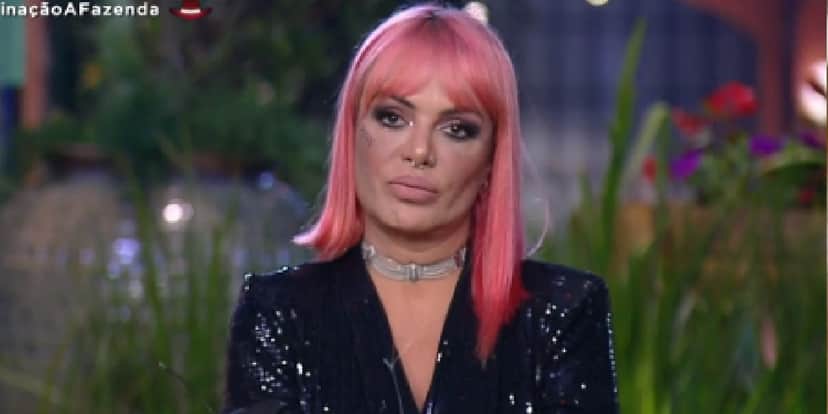 Valentina é a grande eliminada de ‘A Fazenda 13’ (Foto: Reprodução/ Record) Valentina é a grande eliminada de ‘A Fazenda 13’ (Foto: Reprodução/ Record)