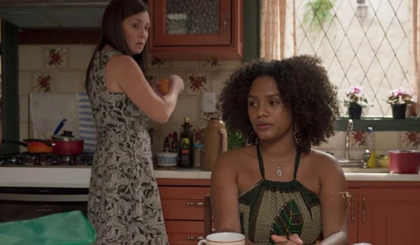 Adriana Esteves e Jessica Ellen em Amor de Mãe (Foto: Reprodução/ TV Globo) Adriana Esteves e Jessica Ellen em Amor de Mãe (Foto: Reprodução/ TV Globo)