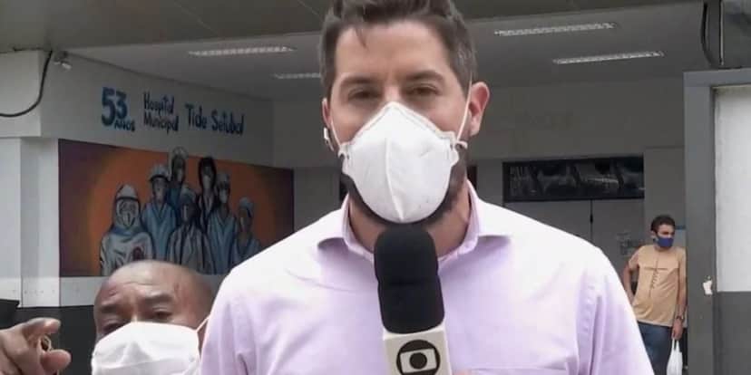 Allan Severiano tem SP1 invadido por rapaz, vê repórter quebrar protocolo e sai do ar na Globo em meio a gritaria Allan Severiano tem SP1 invadido por rapaz, vê repórter quebrar protocolo e sai do ar na Globo em meio a gritaria