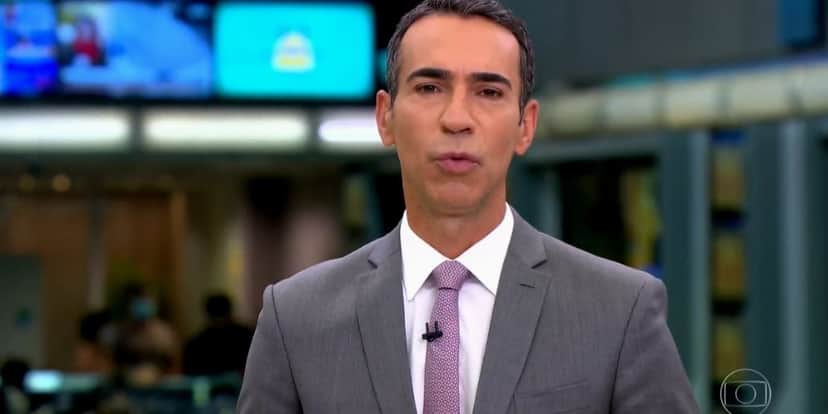 César Tralli surge irreconhecível no Jornal Hoje e aparência chocante exposta na Globo assusta o Brasil César Tralli surge irreconhecível no Jornal Hoje e aparência chocante exposta na Globo assusta o Brasil