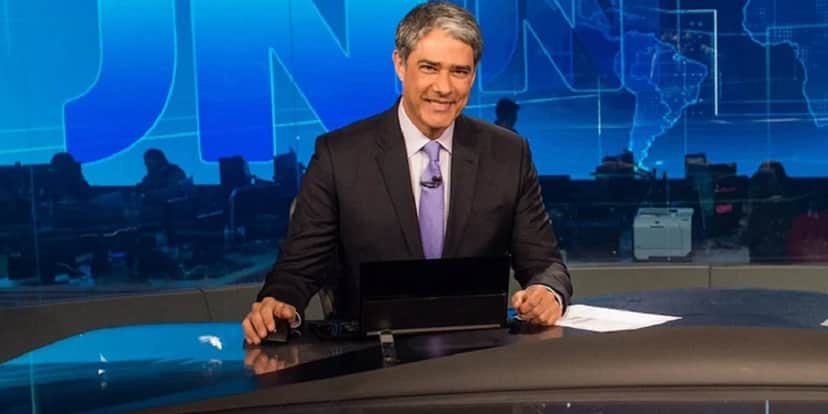 William Bonner ganha aumento de salário na Globo (Foto: Divulgação) William Bonner ganha aumento de salário na Globo (Foto: Divulgação)