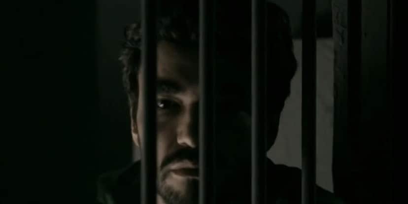 José Pedro atrás das grades em Império - Foto: Reprodução José Pedro atrás das grades em Império - Foto: Reprodução