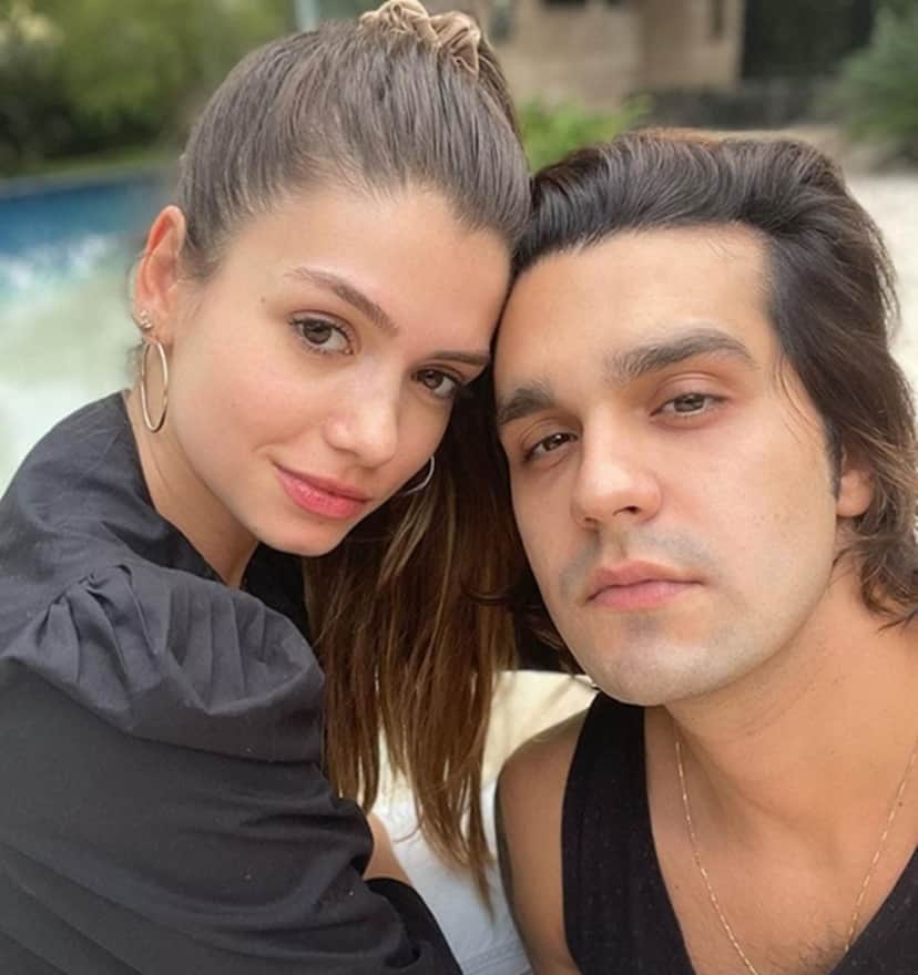 Luan Santana e sua nova namorada, Izabela Cunha (Foto: Instagram) Luan Santana e sua nova namorada, Izabela Cunha (Foto: Instagram)