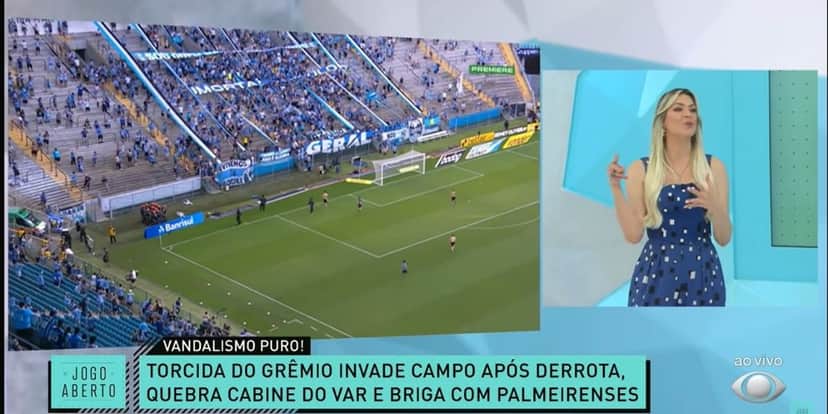 "Cenas lamentáveis", Renata Fan expõe crime no Jogo Aberto, polícia é convocada e loira detona: "Horrível" "Cenas lamentáveis", Renata Fan expõe crime no Jogo Aberto, polícia é convocada e loira detona: "Horrível"