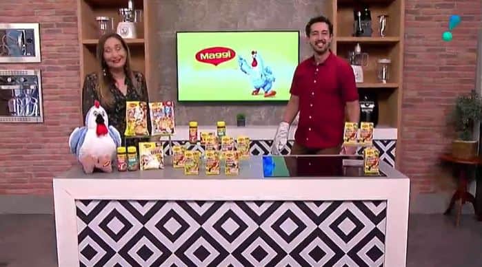 Sonia Abrão e Thiago Rocha no "A Tarde é Sua" (Foto: Reprodução/RedeTV!) Sonia Abrão e Thiago Rocha no "A Tarde é Sua" (Foto: Reprodução/RedeTV!)