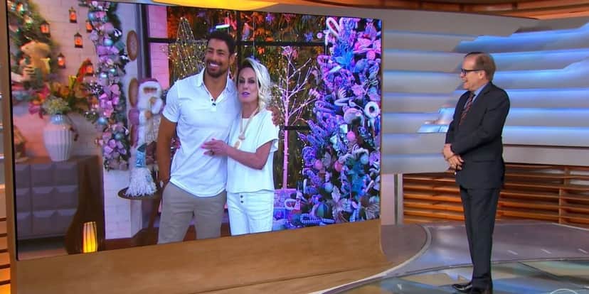"Deixa eu fazer inveja", Ana Maria surge agarrada a novinho na Globo e Chico confirma: "Casal chique" "Deixa eu fazer inveja", Ana Maria surge agarrada a novinho na Globo e Chico confirma: "Casal chique"