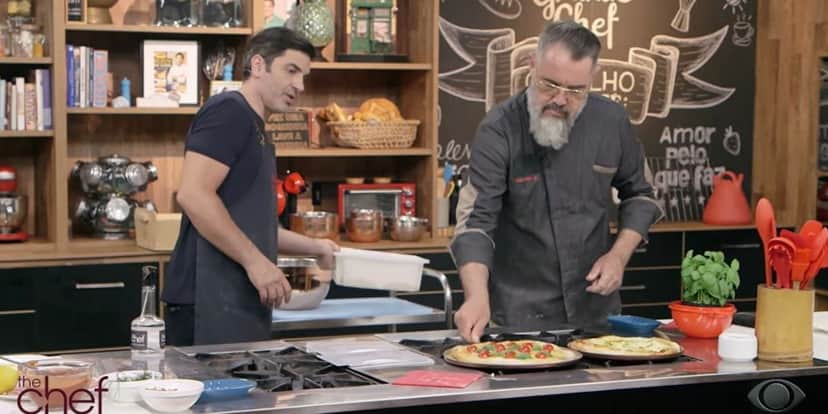"Grande prazer", Edu Guedes expõe o que Geraldo Luís faz e confirma: "De vez em quando fica lá" "Grande prazer", Edu Guedes expõe o que Geraldo Luís faz e confirma: "De vez em quando fica lá"