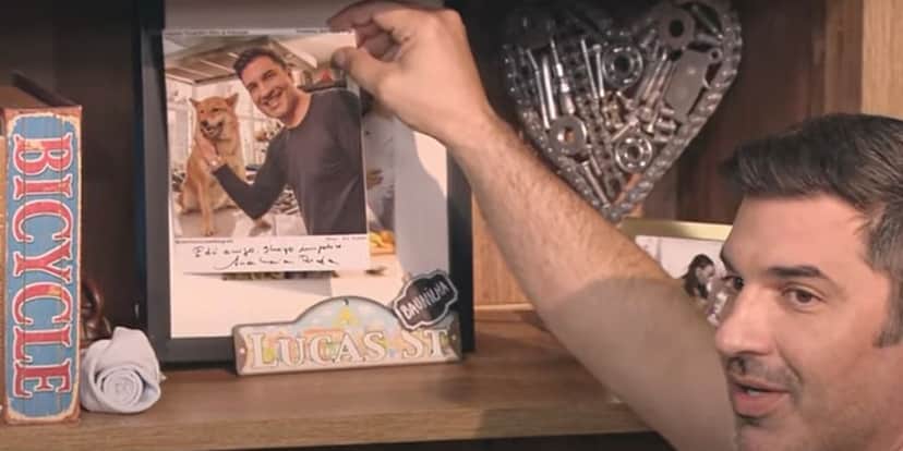 "Ela manda", Edu Guedes expõe o que Ana Maria Braga faz com ele e confirma: "Eu gosto" "Ela manda", Edu Guedes expõe o que Ana Maria Braga faz com ele e confirma: "Eu gosto"