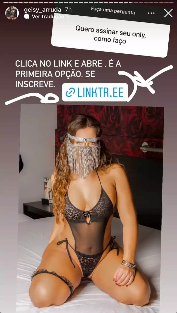 Foto de Geisy Arruda fantasiada de feiticeira (Imagem: Reprodução) Foto de Geisy Arruda fantasiada de feiticeira (Imagem: Reprodução)