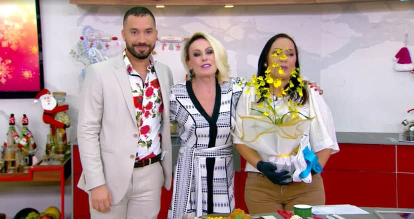 Ana Maria Braga se emocionou com a presença de Gil do Vigor e de Jacira Santos no "Mais Você" (Foto: Reprodução/TV Globo) Ana Maria Braga se emocionou com a presença de Gil do Vigor e de Jacira Santos no "Mais Você" (Foto: Reprodução/TV Globo)