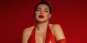 Gkay surgiu com corpo machucado nas redes sociais (Foto: reprodução) Gkay surgiu com corpo machucado nas redes sociais (Foto: reprodução)