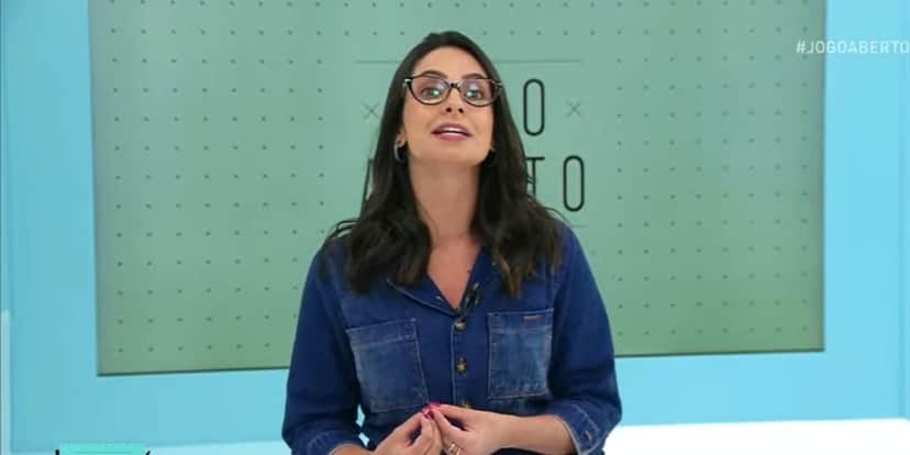 Substituta de Renata Fan abre às pressas, confirma notícia de saída no Jogo Aberto e assume: "Problemas" Substituta de Renata Fan abre às pressas, confirma notícia de saída no Jogo Aberto e assume: "Problemas"