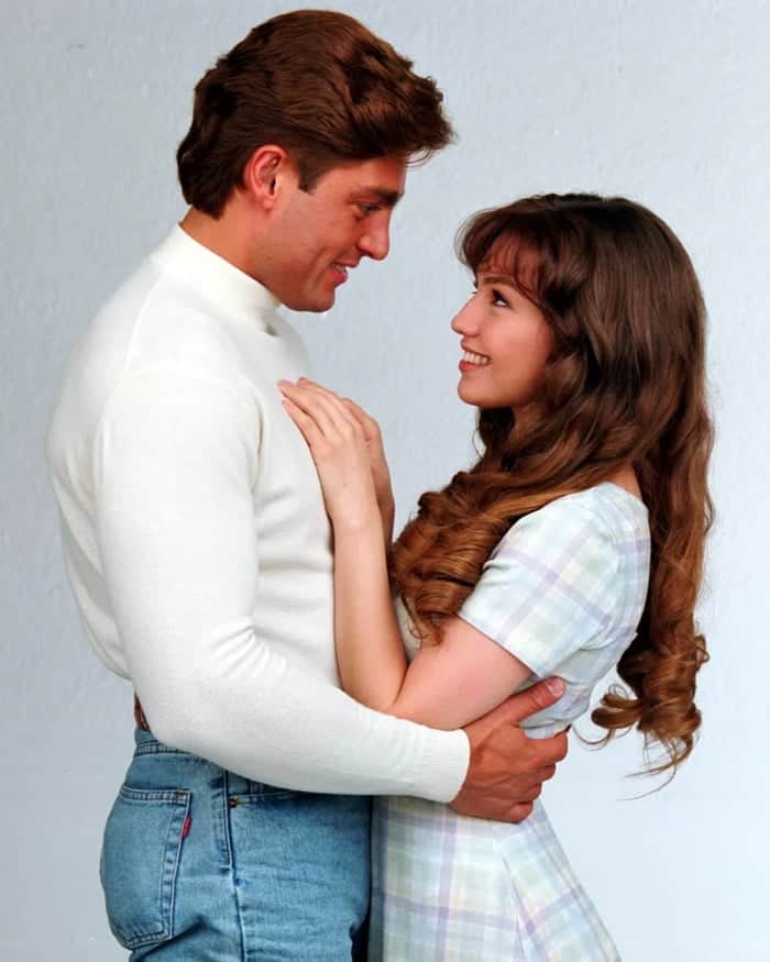 Fernando Colunga e Thalia são o par romântico no dramalhão mexicano (Foto: Divulgação) Fernando Colunga e Thalia são o par romântico no dramalhão mexicano (Foto: Divulgação)