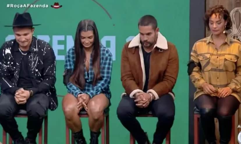 MC Gui, Marina, Bil e Aline na penúltima roça de A Fazenda 13. (Foto: Reprodução/ PlayPlus) MC Gui, Marina, Bil e Aline na penúltima roça de A Fazenda 13. (Foto: Reprodução/ PlayPlus)