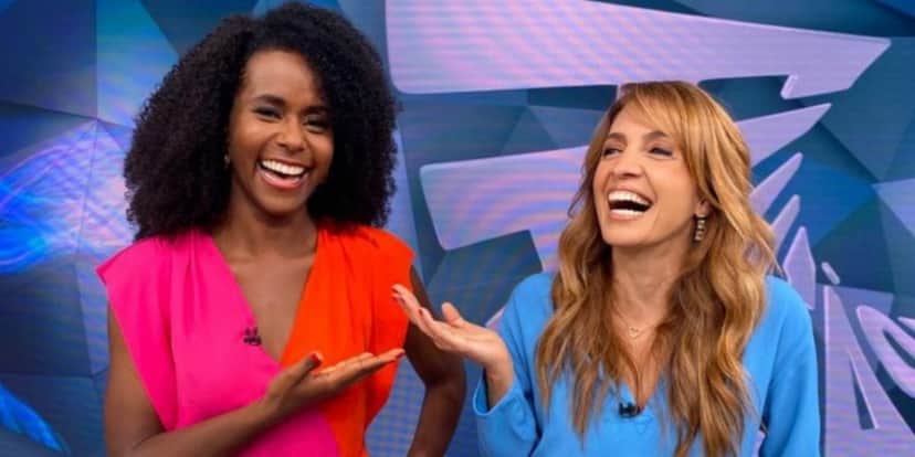 Maju Coutinho e Poliana Abritta comandam o Fantástico (Foto: Reprodução/Globo) Maju Coutinho e Poliana Abritta comandam o Fantástico (Foto: Reprodução/Globo)