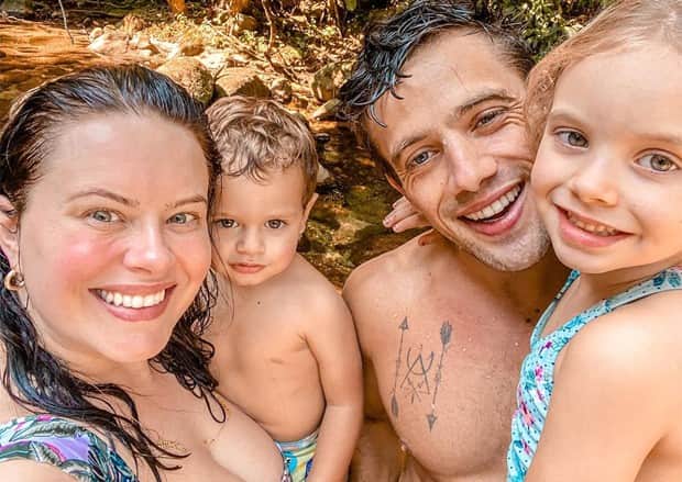Rafael Cardoso e a família com Mariana Bridi (Foto: Reprodução/Instagram) Rafael Cardoso e a família com Mariana Bridi (Foto: Reprodução/Instagram)