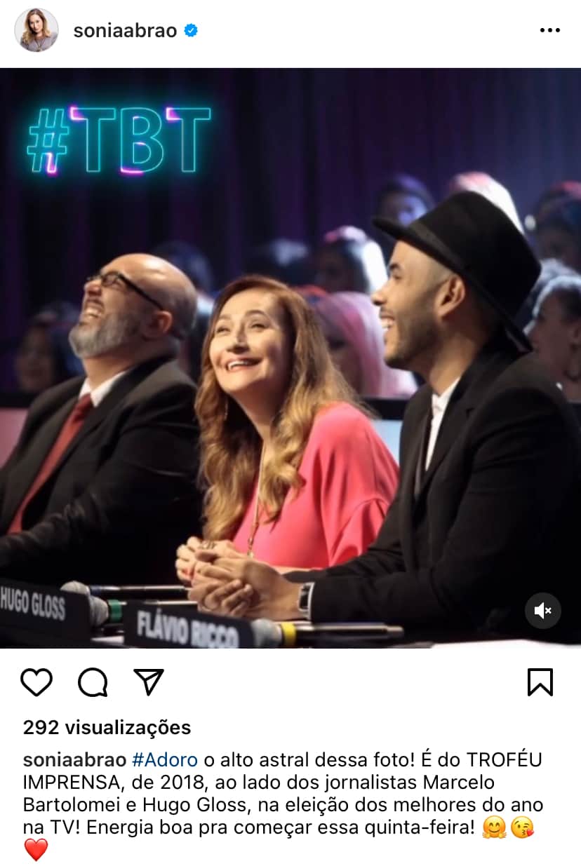 “Logo”, Sonia Abrão expõe mudanças na RedeTV!, surge em programa no SBT e confirma: “Energia boa pra começar” “Logo”, Sonia Abrão expõe mudanças na RedeTV!, surge em programa no SBT e confirma: “Energia boa pra começar”