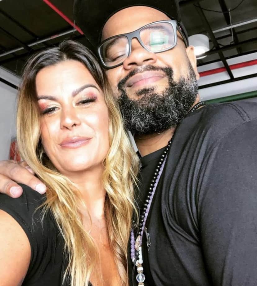 Cris e André, do BBB1, aparecem em clique 20 anos depois com declaração sobre amizade (Foto: Reprodução / Instagram) Cris e André, do BBB1, aparecem em clique 20 anos depois com declaração sobre amizade (Foto: Reprodução / Instagram)
