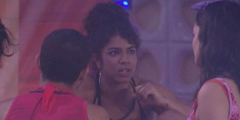 BBB22: Maria conta que ela e o pai ficaram com a mesma mulher (Foto: Reprodução) BBB22: Maria conta que ela e o pai ficaram com a mesma mulher (Foto: Reprodução)