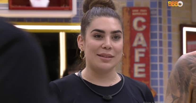 Naiara começa elogiar Linn e leva bronca da direção do BBB22 (Foto: Reprodução / Globoplay) Naiara começa elogiar Linn e leva bronca da direção do BBB22 (Foto: Reprodução / Globoplay)