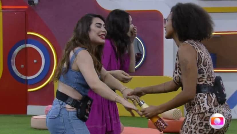 Naiara Azevedo entra na casa do BBB22 (Foto: Reprodução / Internet) Naiara Azevedo entra na casa do BBB22 (Foto: Reprodução / Internet)