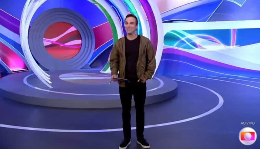 Tadeu se despedindo da estreia do BBB22 (Foto: Reprodução / Internet) Tadeu se despedindo da estreia do BBB22 (Foto: Reprodução / Internet)