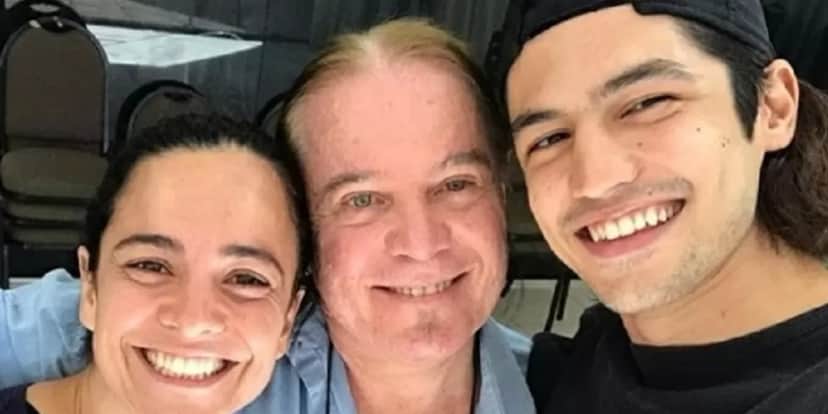 Alice Braga e Gabriel Leone trabalharam com Sergio Penna no filme "Eduardo e Mônica" (Foto: Reprodução/Instagram) Alice Braga e Gabriel Leone trabalharam com Sergio Penna no filme "Eduardo e Mônica" (Foto: Reprodução/Instagram)