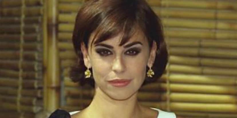 Daniela Escobar em cena da novela O Clone (Foto: Reprodução) Daniela Escobar em cena da novela O Clone (Foto: Reprodução)
