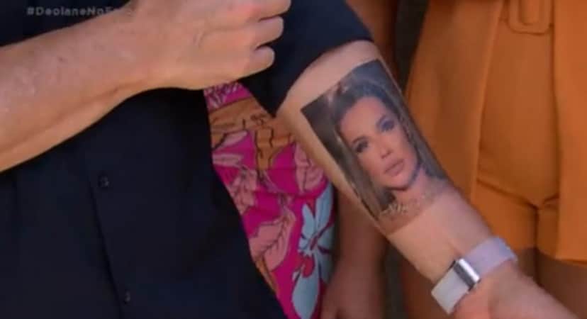 Tatuagem de Deolane Bezerra no antebraço de Rodrigo Faro (Foto: Reprodução/ Twitter) Tatuagem de Deolane Bezerra no antebraço de Rodrigo Faro (Foto: Reprodução/ Twitter)