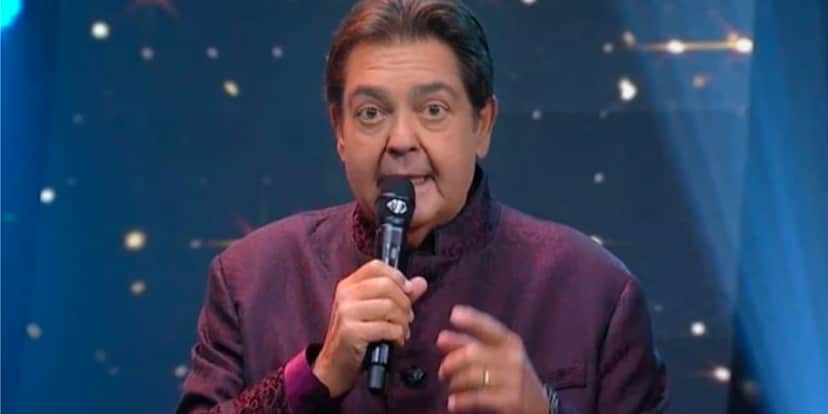 Faustão em seu programa na Band (Foto: Reprodução) Faustão em seu programa na Band (Foto: Reprodução)