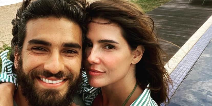 “10 vezes ao dia”, Deborah Secco confirma desfecho com marido, após anos de união: “A gente diminuiu” “10 vezes ao dia”, Deborah Secco confirma desfecho com marido, após anos de união: “A gente diminuiu”