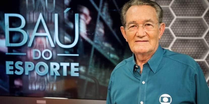 Na Globo há 52 anos, Léo Batista ignora aposentadoria e anuncia contrato vitalício Na Globo há 52 anos, Léo Batista ignora aposentadoria e anuncia contrato vitalício