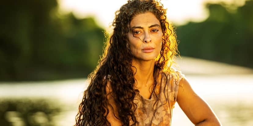 Juliana Paes em foto promocional de Pantanal (Foto: Divulgação/Globo/João Miguel Júnior) Juliana Paes em foto promocional de Pantanal (Foto: Divulgação/Globo/João Miguel Júnior)