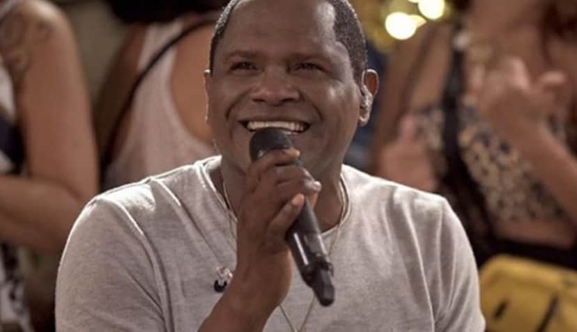 O cantor baiano Tatau é mais um da lista de famosos que testaram positivo para Covid-19 neste início de ano (Reprodução/ Internet) O cantor baiano Tatau é mais um da lista de famosos que testaram positivo para Covid-19 neste início de ano (Reprodução/ Internet)