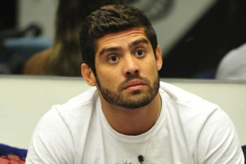 O lutador teve duas chances no BBB e uma em A Fazenda, mas não levou o prêmio (Foto: Reprodução / Internet) O lutador teve duas chances no BBB e uma em A Fazenda, mas não levou o prêmio (Foto: Reprodução / Internet)