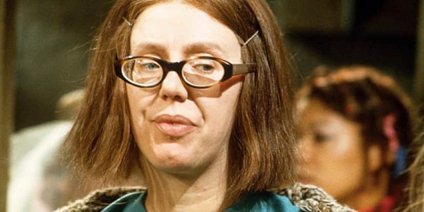 Anna Karen Anna Karen