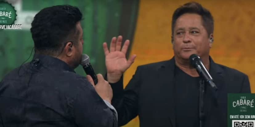 Leonardo, Bruno e Marrone durante live "Cabaré"(Reprodução) Leonardo, Bruno e Marrone durante live "Cabaré"(Reprodução)