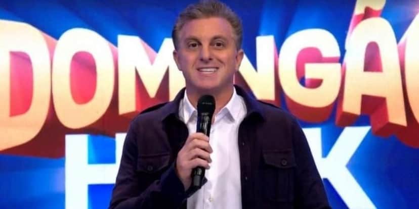 Luciano Huck apresenta o "Domingão com Huck" que irá ao ar neste domingo após a Supercopa (Reprodução/ TV Globo) Luciano Huck apresenta o "Domingão com Huck" que irá ao ar neste domingo após a Supercopa (Reprodução/ TV Globo)
