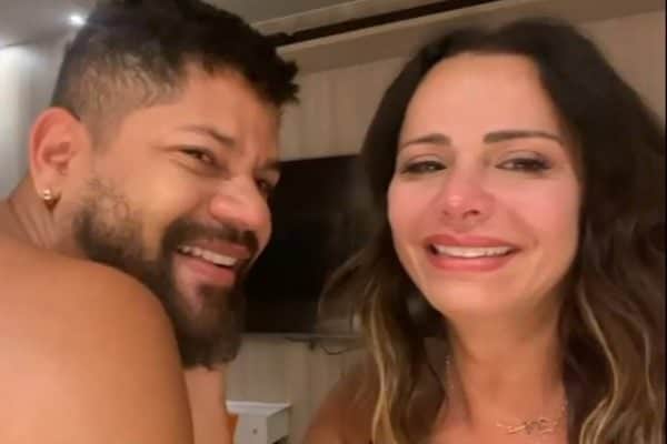 Viviane Araújo divulga sua gravidez aos 46 anos (Reprodução - Instagram) Viviane Araújo divulga sua gravidez aos 46 anos (Reprodução - Instagram)