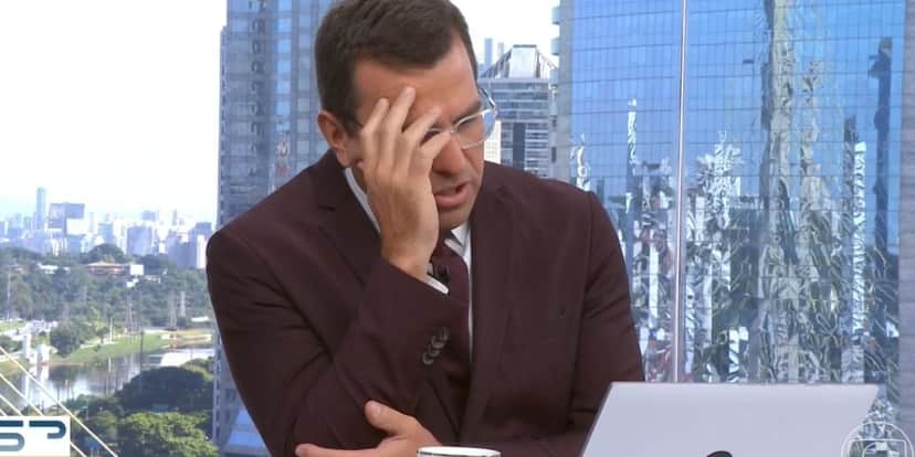 Rodrigo Bocardi faz denúncia no BDSP, vê Silvio Santos envolvido em situação e não se aguenta: "Abandonado" Rodrigo Bocardi faz denúncia no BDSP, vê Silvio Santos envolvido em situação e não se aguenta: "Abandonado"